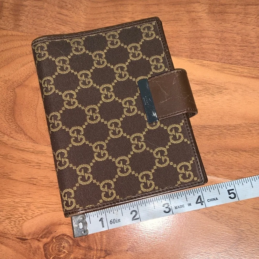 Gucci authentic canvas